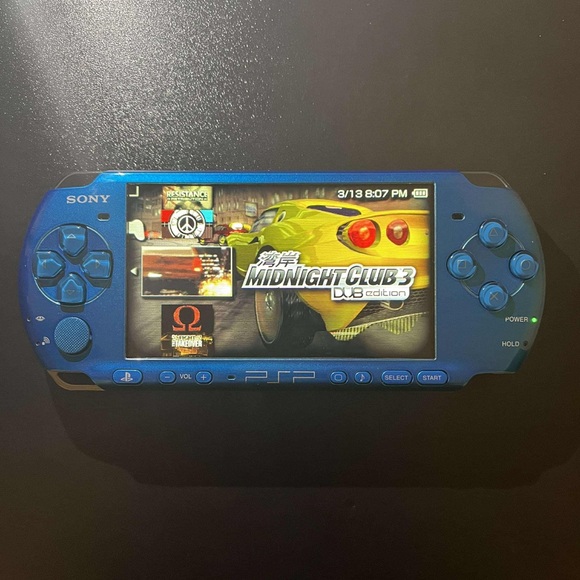 Sony PSP - Picture 3 of 11